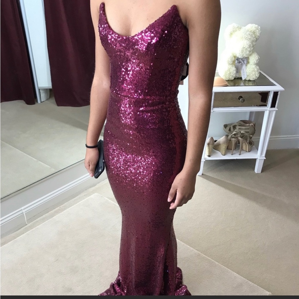 Beautiful wine sequin dress